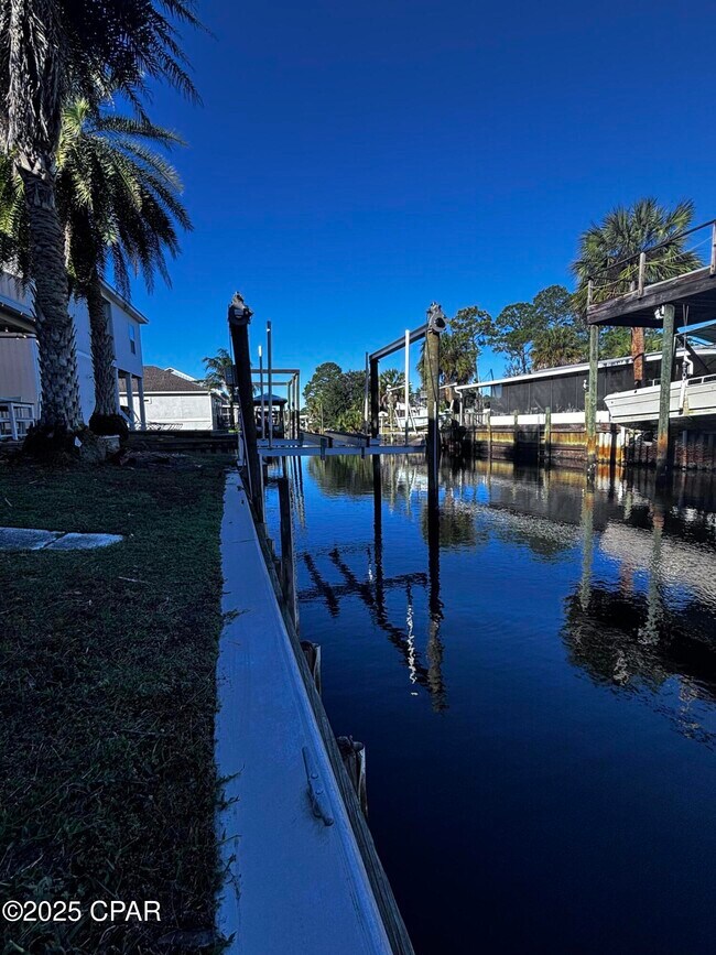 Photo - 6588 Harbour Blvd