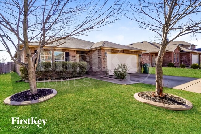 808 Moss Glen Trail