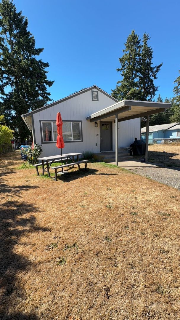 Photo - Cozy 3-Bedroom Rambler with Large Fully Fe...