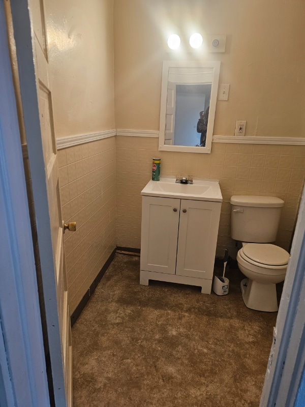 Photo - 6805 Clark Ave