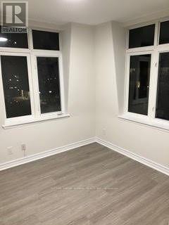 Photo - 98 Redpath Ave