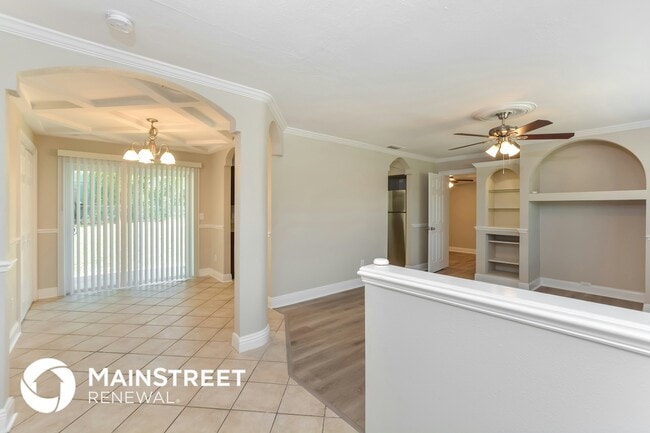 Photo - 2656 Beal St