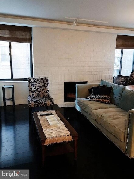 Photo - 1318 22nd St NW Unit 203