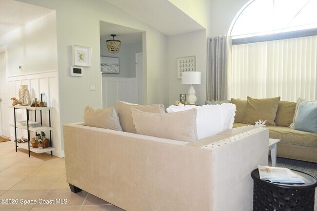 Photo - 6845 Angeles Rd