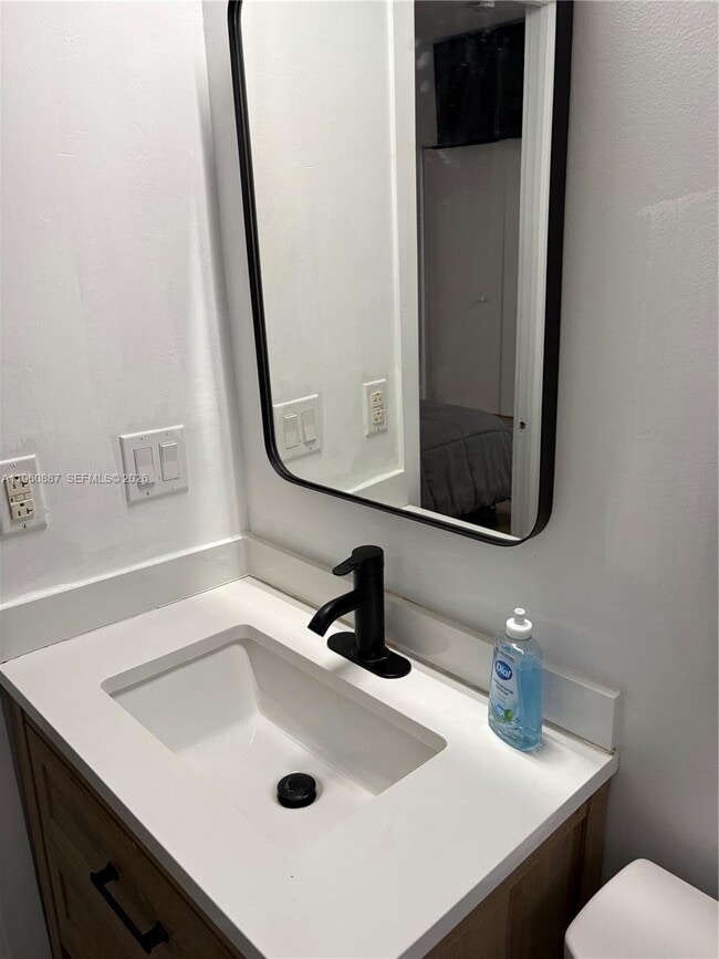 Photo - 1325 Meridian Ave Unit 4