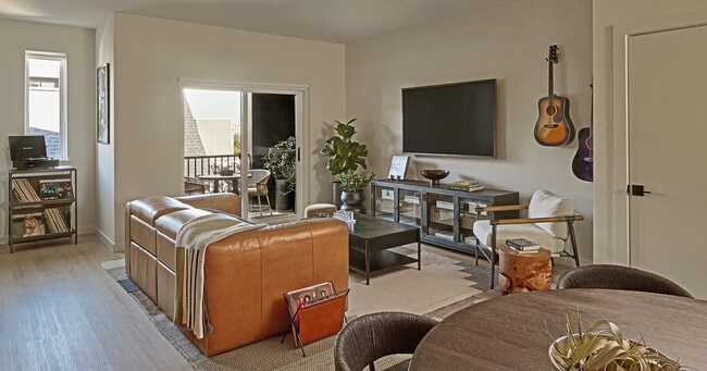 OXENFREE_NASH49720-1.jpg REV - Oxenfree WeHo