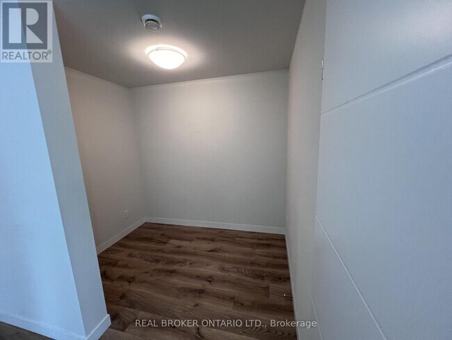 Photo - 60 Frederick St Unit 611