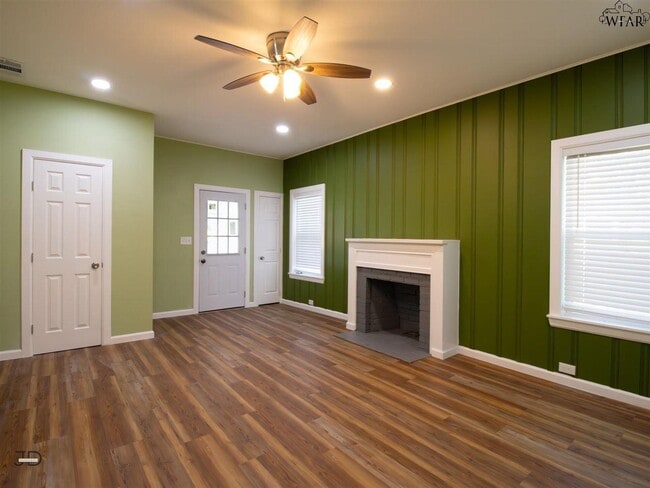 Photo - 207 E Ida Ave