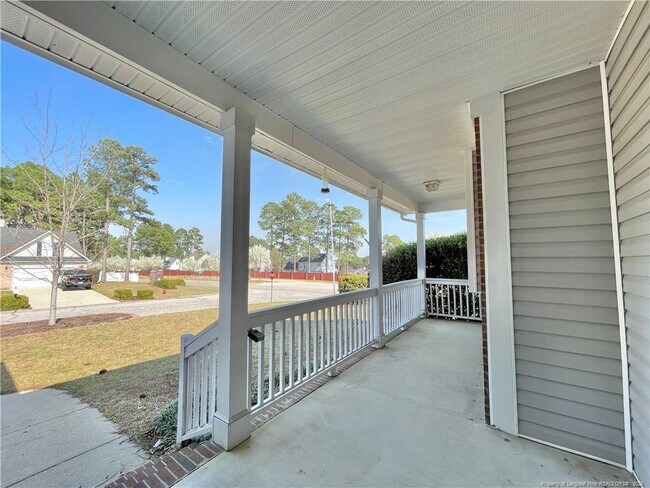 Photo - 11 Richmond Park Dr