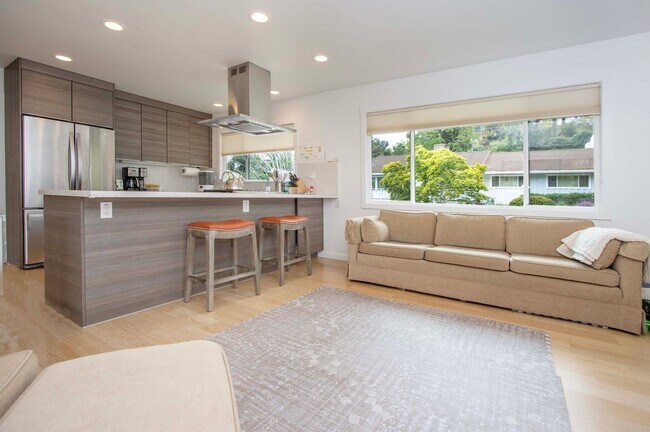 Photo - Stellar Location in Flats of Kentfield