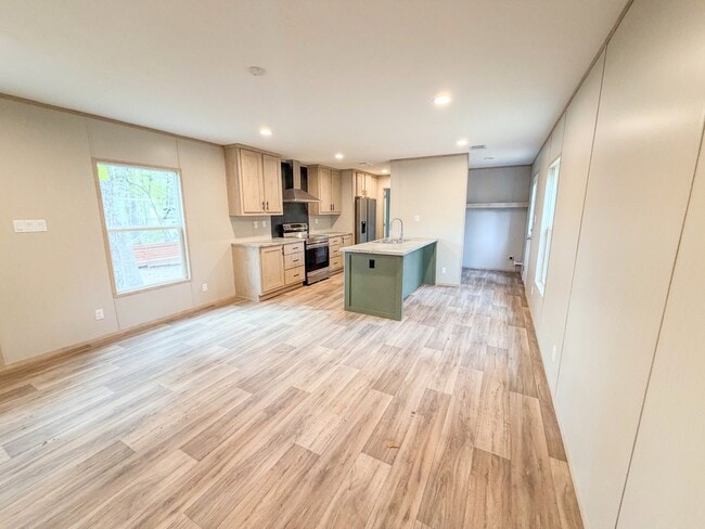 Photo - 82 Edinburgh Dr SW