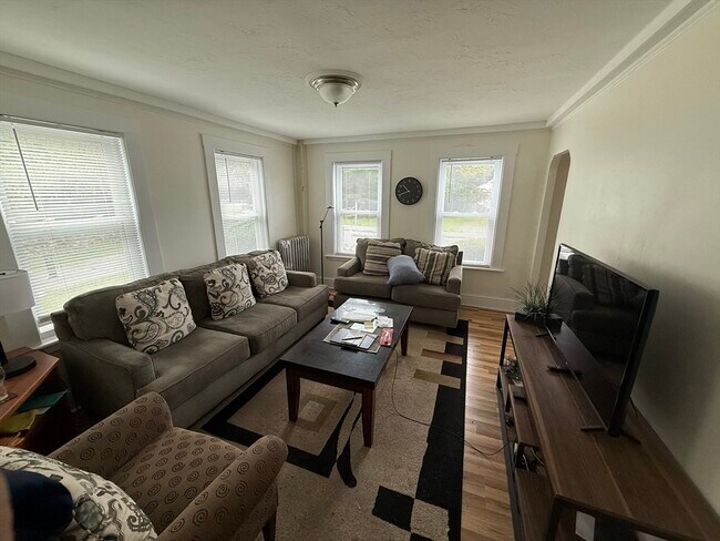 Photo - 35 Winthrop Ave Unidad 1 Rental