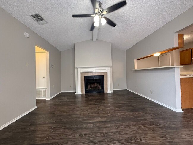 Photo - Walt/Mintz Properties1 (522 Cutty Trl) Unidad B