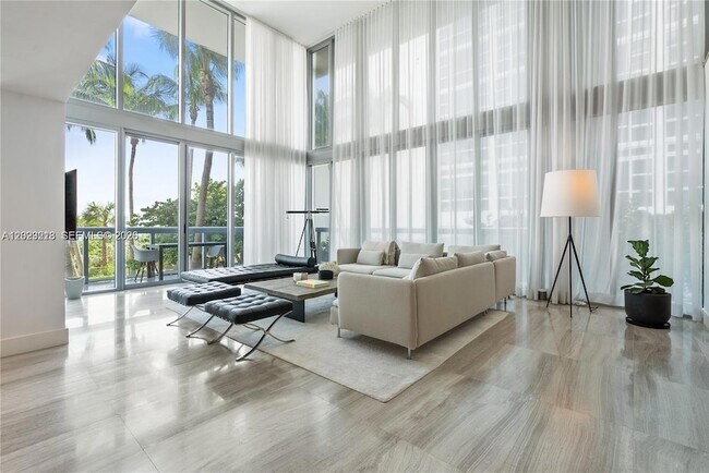 6899 Collins Ave Unit 202