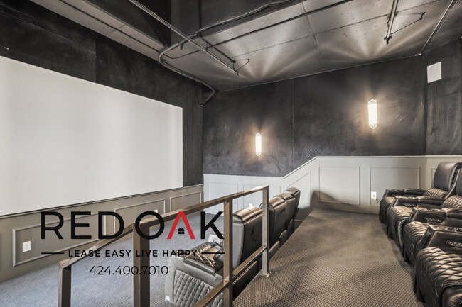 Photo - 14526 Kittridge St Unit 505