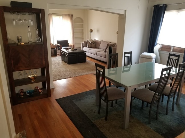 Photo - 466 N Orange Grove Ave Unit 464 1/2