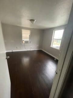 Photo - 1216 Wafer St