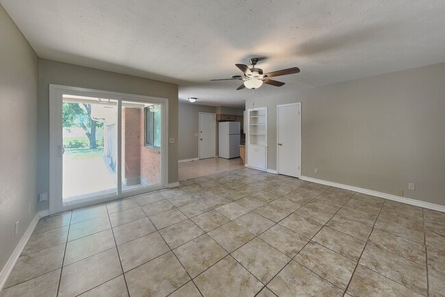 Photo - 5705 Trailwood Dr