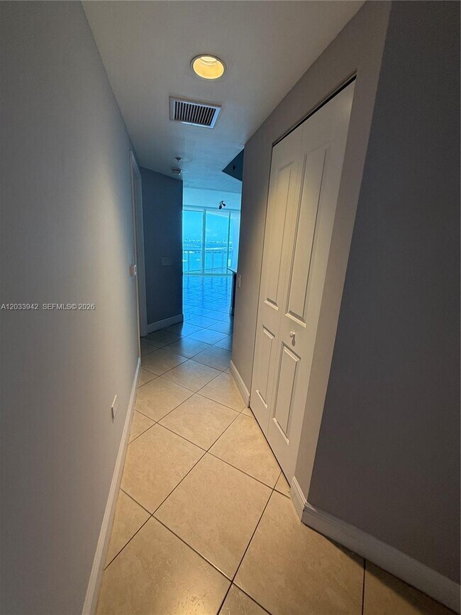 Photo - 480 NE 30th St Unit 1504