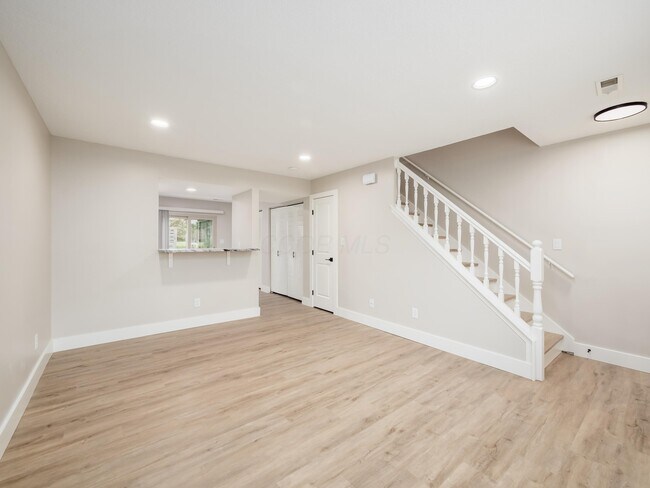 Photo - 631 Pebble Pl Dr Unit A