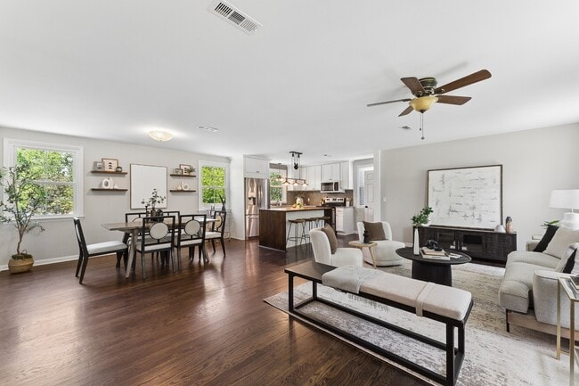 Photo - 340 Binkley Dr