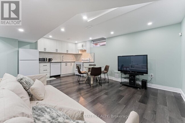 Photo - 183 Rockledge Dr