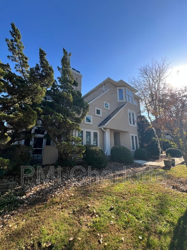 Photo - 9225 Ravenwing Dr