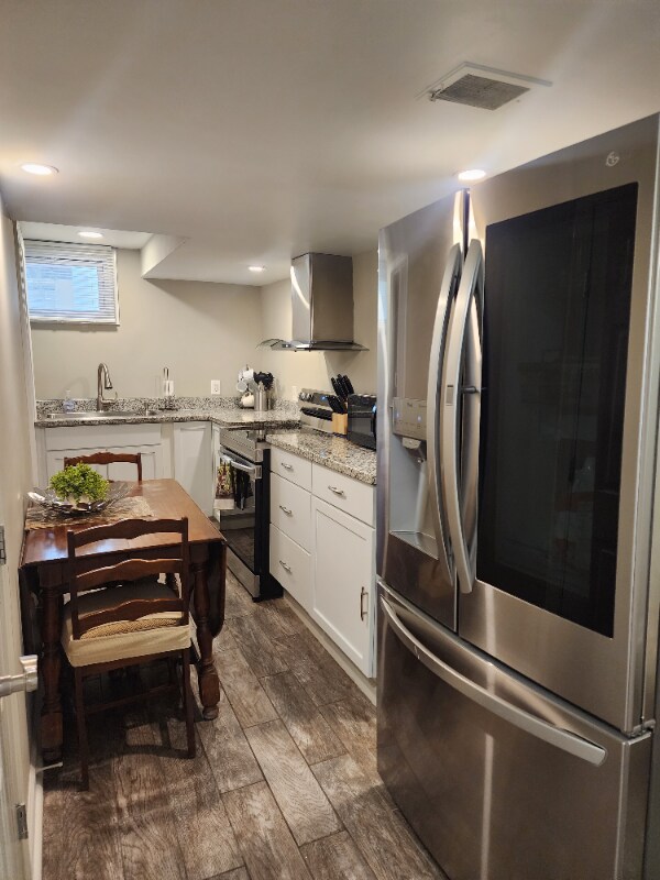 6105 Slater St Condo Condo for Rent in Mission, KS