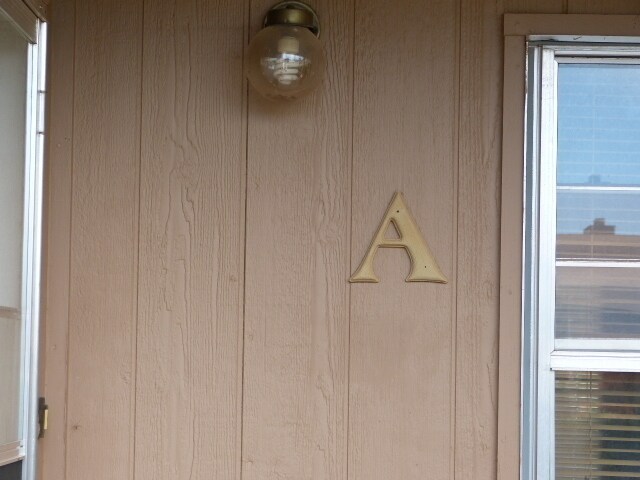 Photo - Spacious 2 Bedroom 1 bath with washer & dryer.