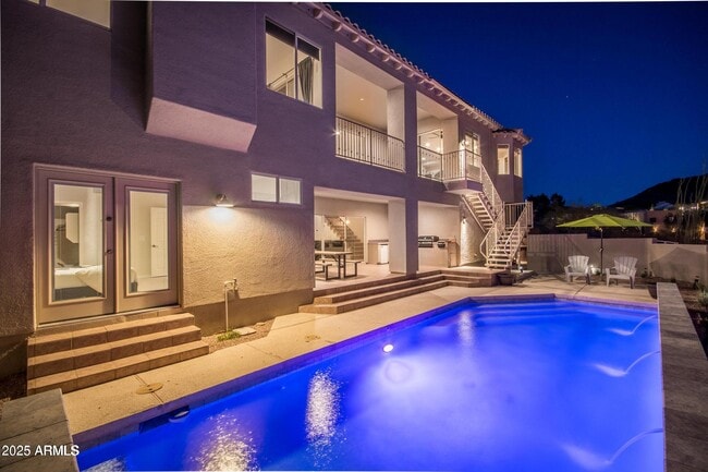 Photo - 908 E Waltann Ln