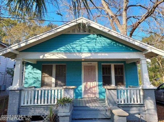 Building Photo - 1431 W 26th St