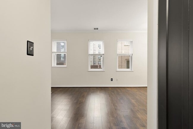 Photo - 2114 N St NW Unit 15
