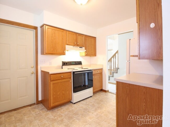 51 Arlington Ct