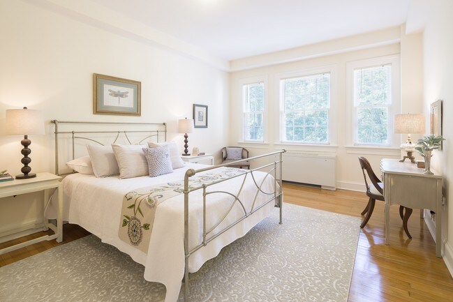 Historic Wing Bedroom