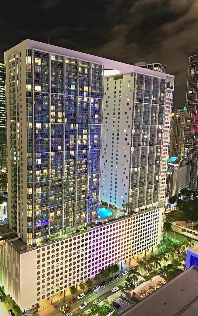 Building Photo - 500 Brickell Ave