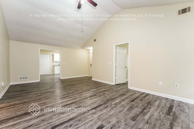 Photo - 4793 Cedar Lake Dr SE