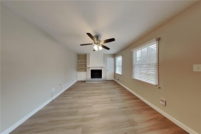 Photo - 2839 Mountbery Dr