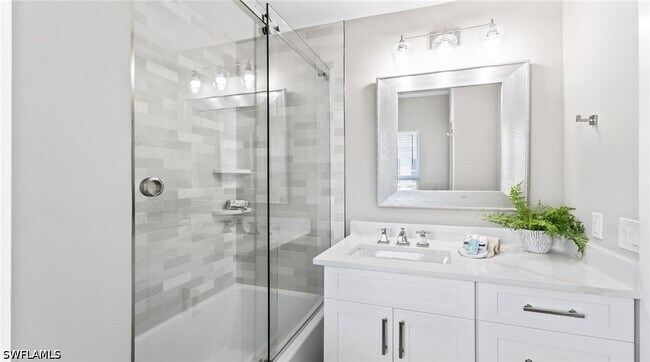 Photo - 440 Kingstown Dr