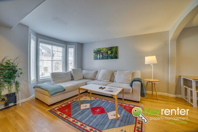 Photo - Beautifully Renovated 3 Bed Townhome in Prime North Seattle Location