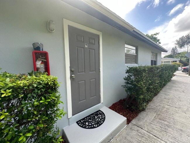 Photo - 502 S K St Lake Worth, FL 33460