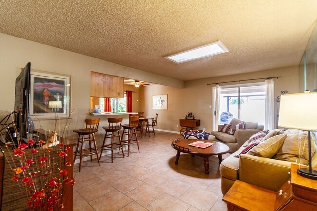 Photo - ****COMING SOON****  Nice 2-bedroom 2 bath home in Sun Lakes 55 + community!