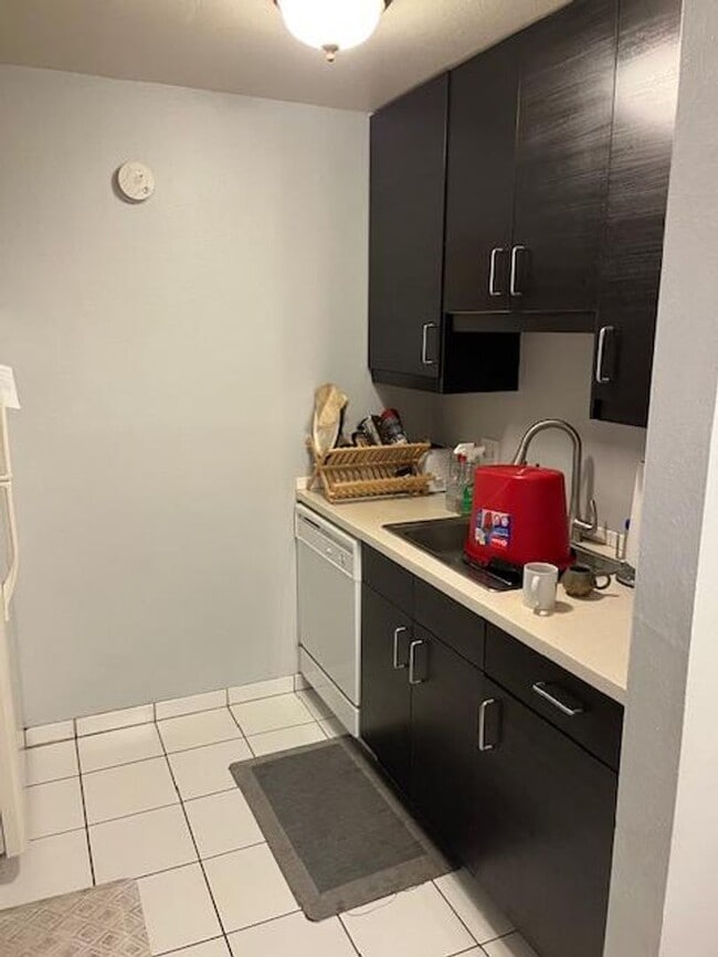 Photo - August 2026 Prelease! 2 Story, 2 BR 1.5 BA Condo at Wimbledon Condos Unidad I107