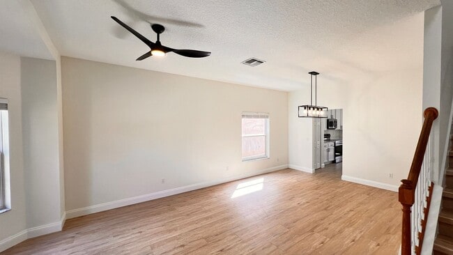 Photo - AWESOME 4BD/3BA in Orlando!!!