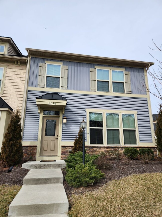 Photo - Modern 3 bed Townhouse-Foxcreek Subdivision -Moseley/Chesterfield