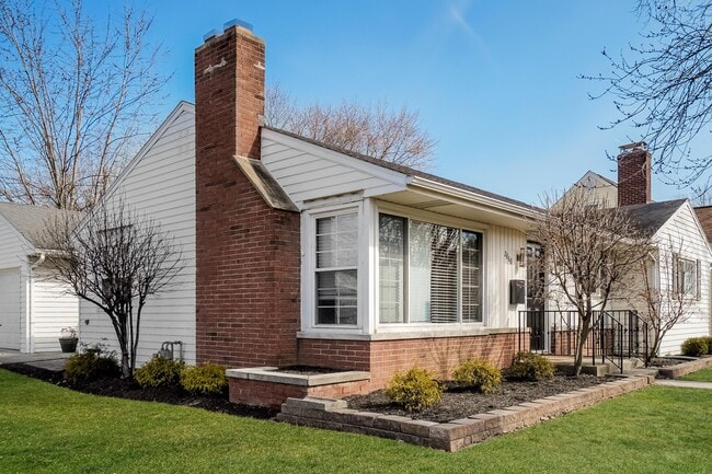 Photo - 2888 Dover Rd