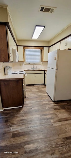 Photo - 436 Helen St