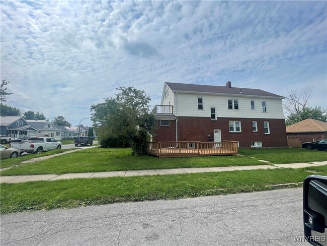 Photo - 44 Magnolia St
