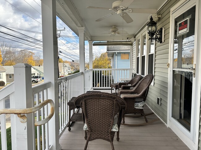 Photo - 105 S St Ext