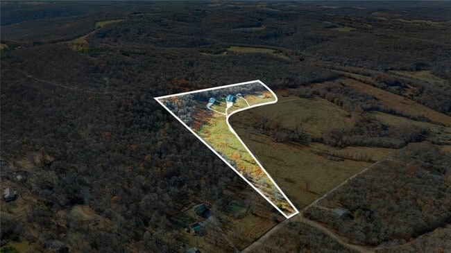 Photo - 16027 Trapp Hill Rd