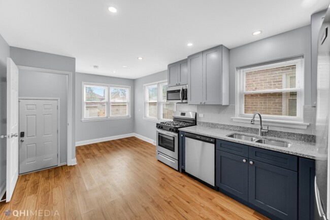 Photo - 8935 S Euclid Ave